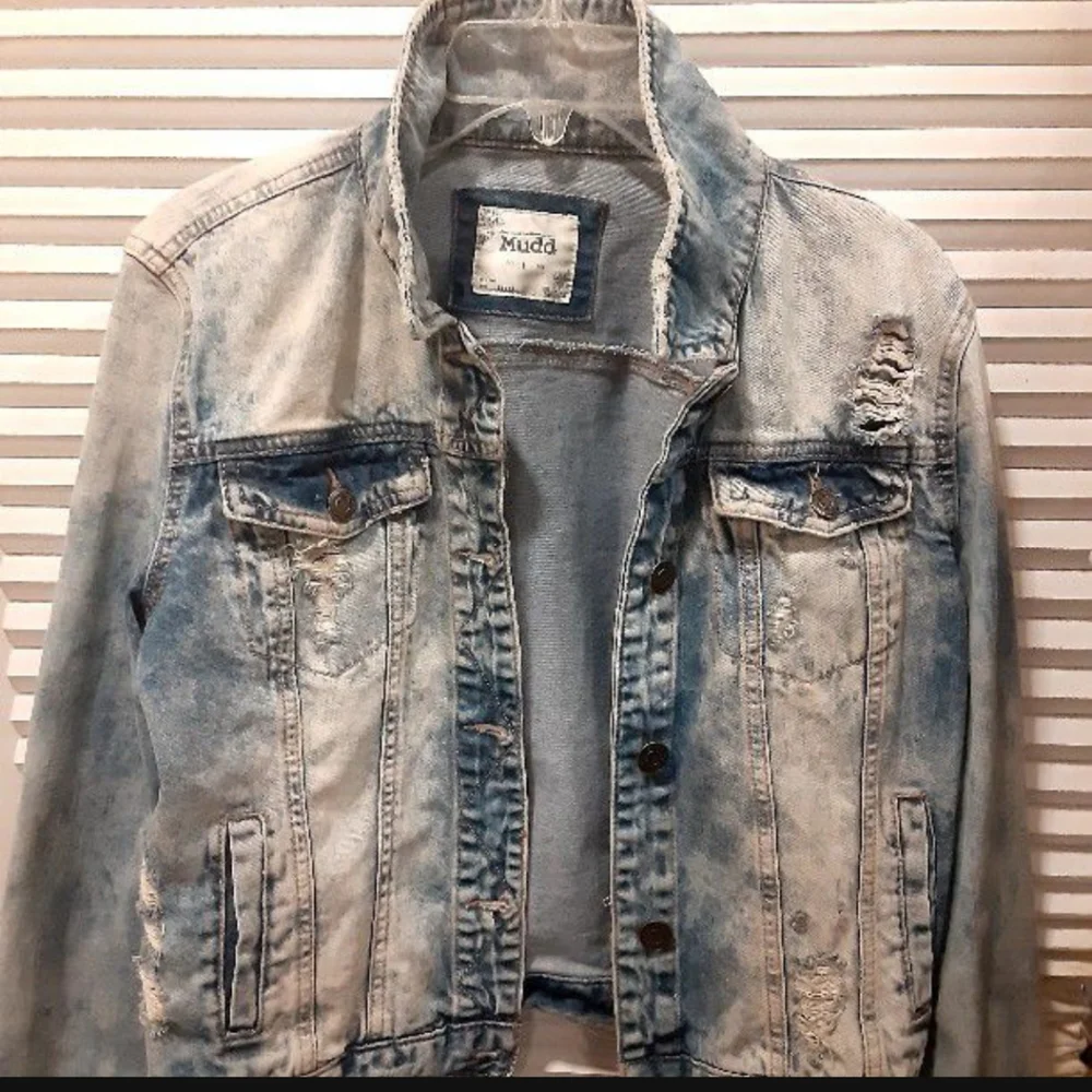 Mudd women's denim jeans destress jacket . Size large - Picture 2 of 12